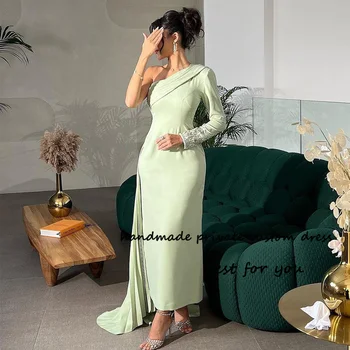 Žalia Undinė Vakaro Suknelės Vienos Pečių Karoliukai Elegantiškas Satino arabų Dubajus Promenadzie Suknelė su Traukiniu Oficialią Šalies Chalatai